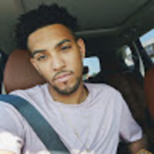 Meet your Posher, Travis